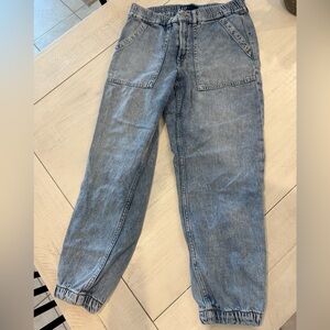 ✨GAP✨ jogger jeans